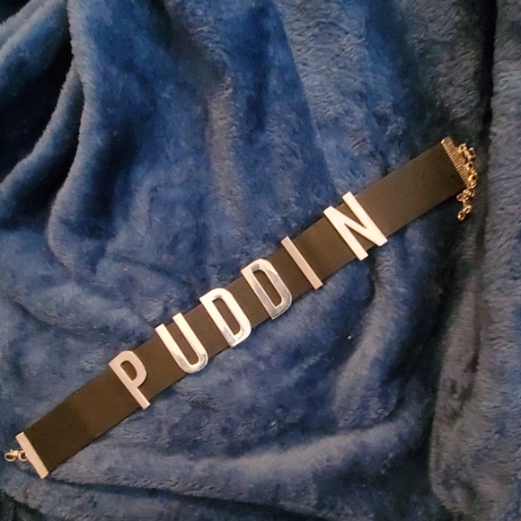 Harley Quinn Puddin - Picture 2 of 2